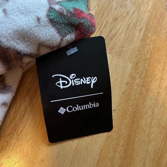 Columbia Cream and Green Jacket with Casual Comfort - Picture 3 of 4